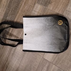 Rare lululemon reusable small tote new